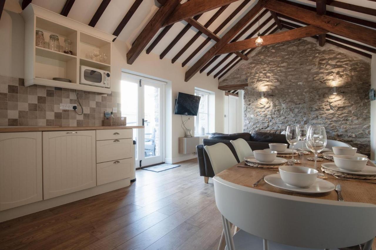 The Old Stables - 3 Bedroom Cottage - Angle Экстерьер фото